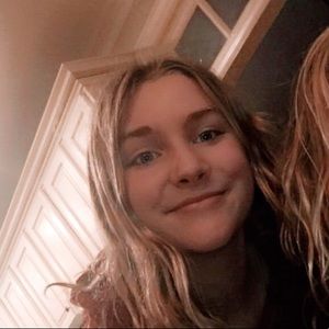 Meet your Posher, Leah